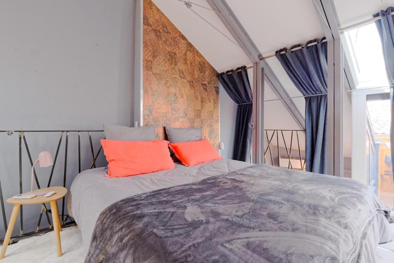 Air-Conditioned Duplex Apartment With Furnished Terrace In The City Center آيكس أومبروفينس المظهر الخارجي الصورة