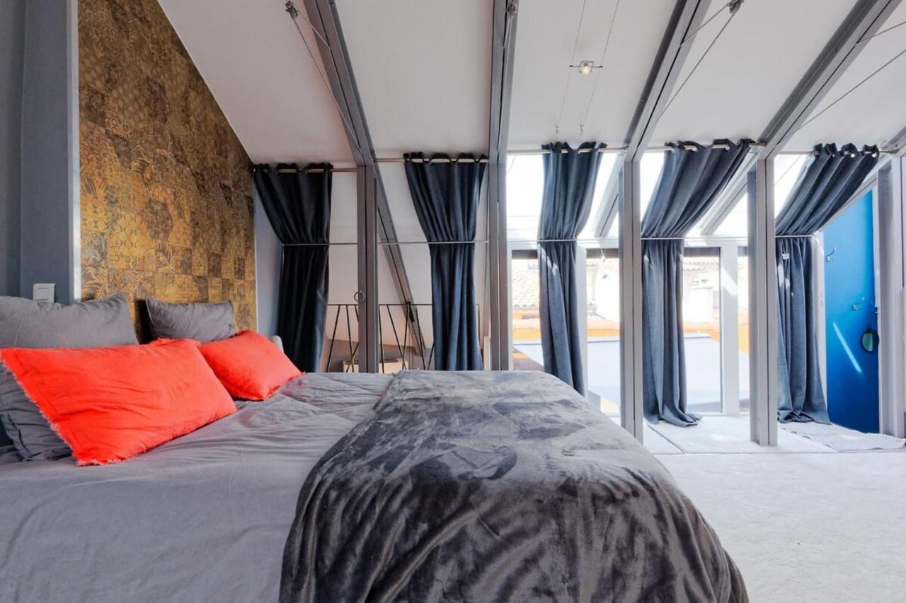Air-Conditioned Duplex Apartment With Furnished Terrace In The City Center آيكس أومبروفينس المظهر الخارجي الصورة