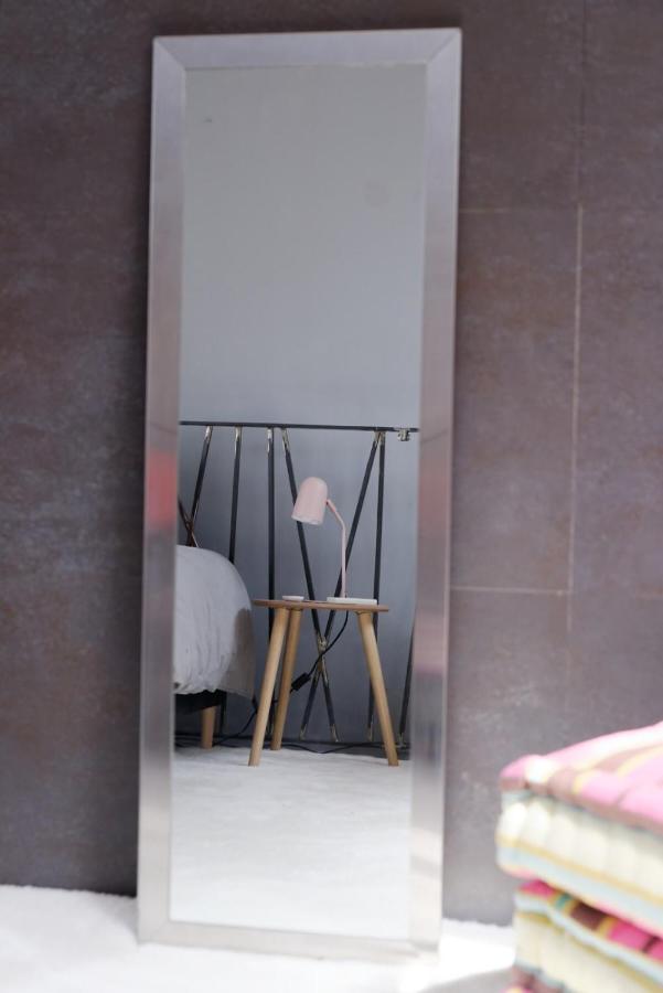 Air-Conditioned Duplex Apartment With Furnished Terrace In The City Center آيكس أومبروفينس المظهر الخارجي الصورة